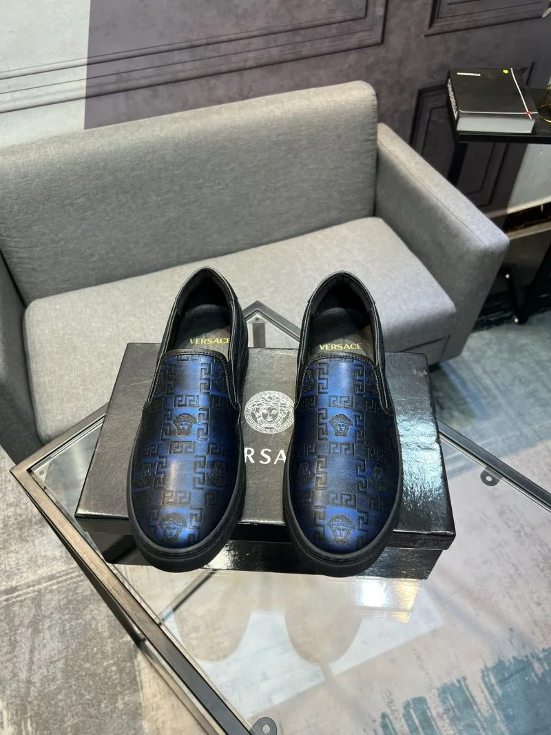 Seasonal Versace Low Shoes 37314