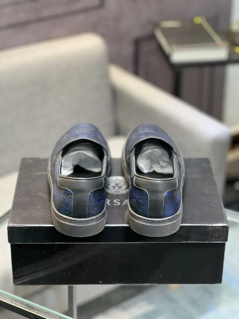 Seasonal Versace Low Shoes 37314