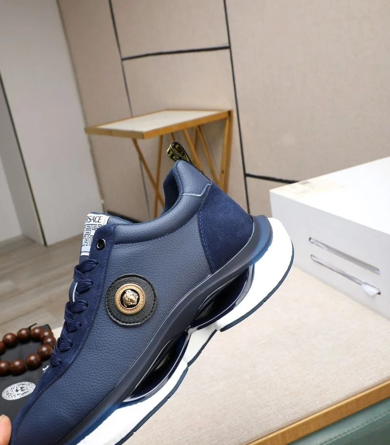 Resilient Versace Low Shoes 37308