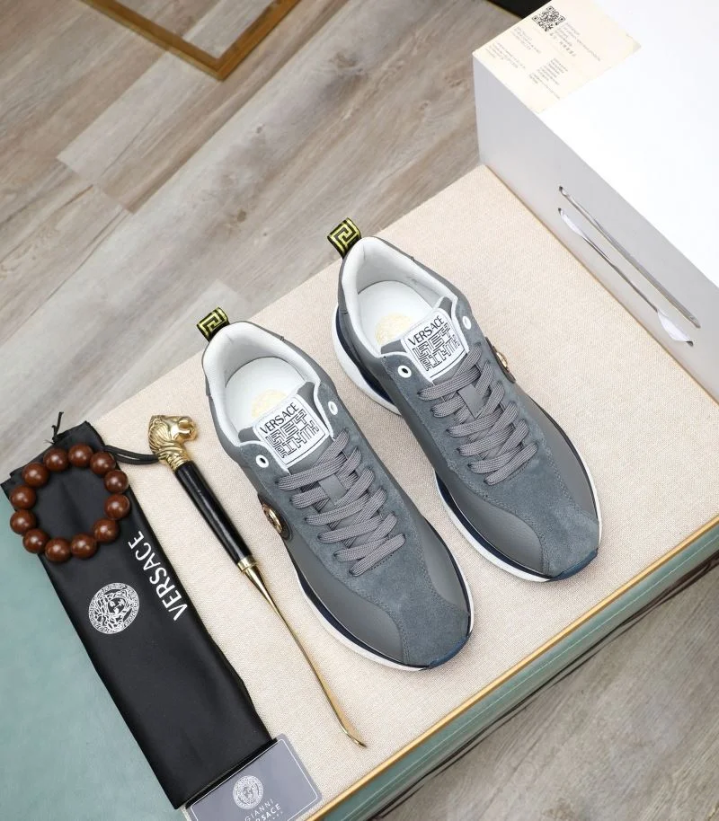 Resilient Versace Low Shoes 37297