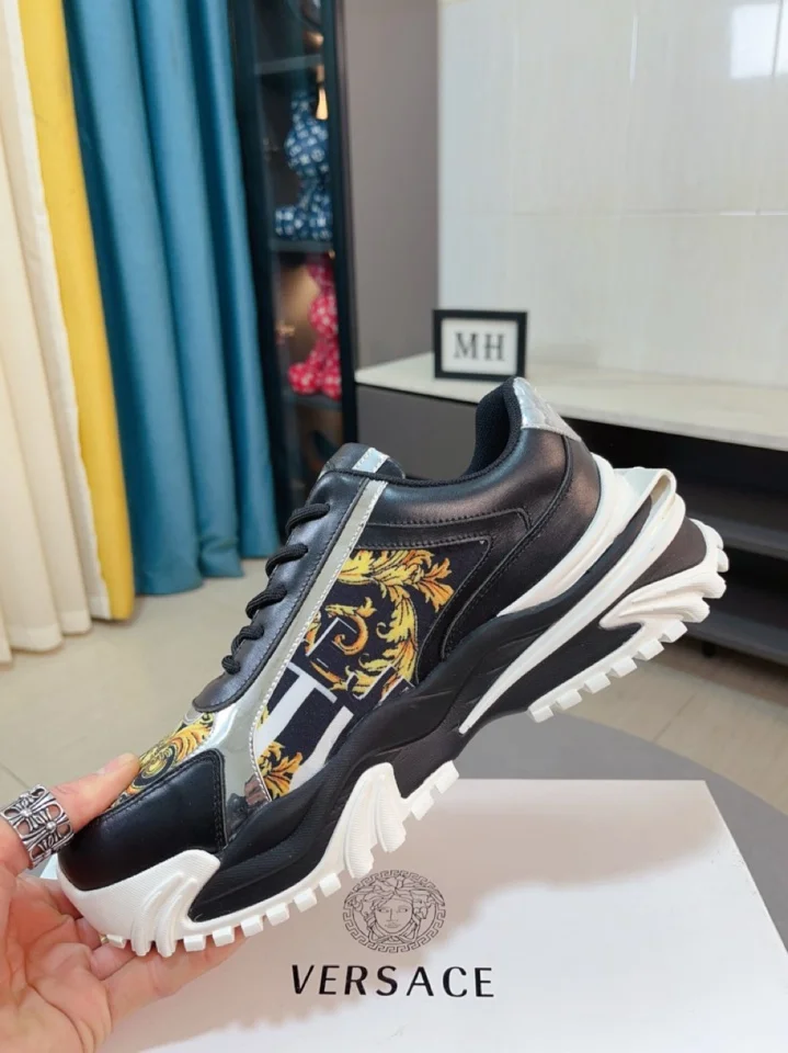 Cozy Versace Low Shoes 37304
