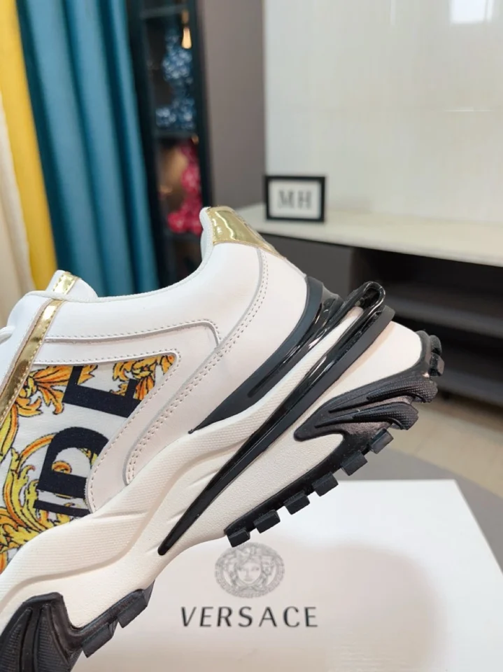 Versace Low Shoes Stylish 37306