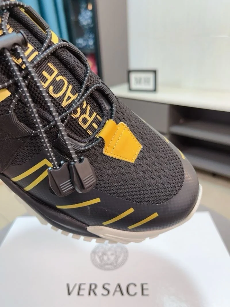 Versace Low Shoes Unique 37281