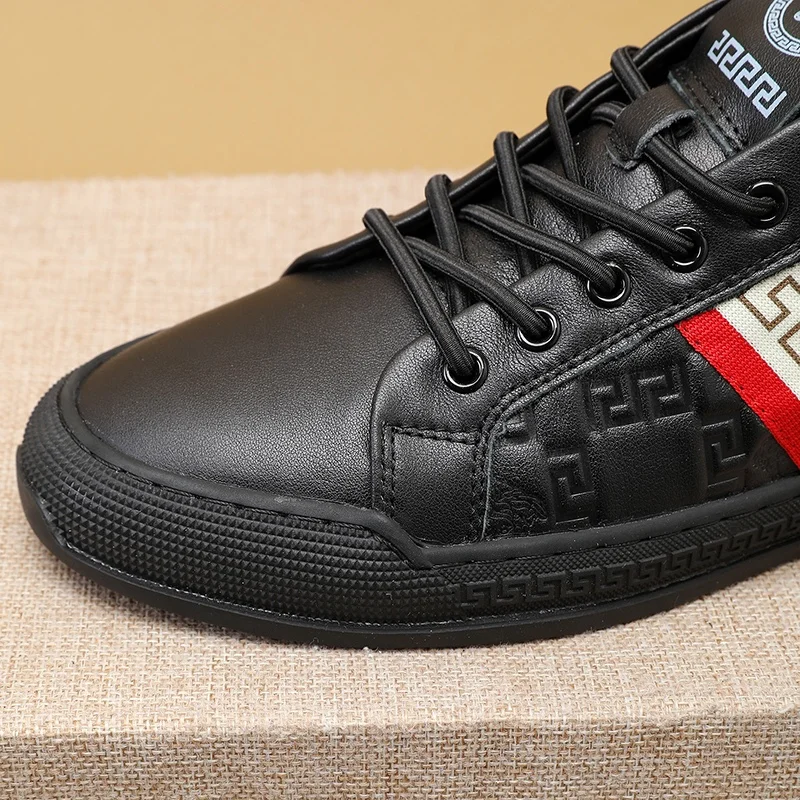 Versatile Versace Low Shoes 37282