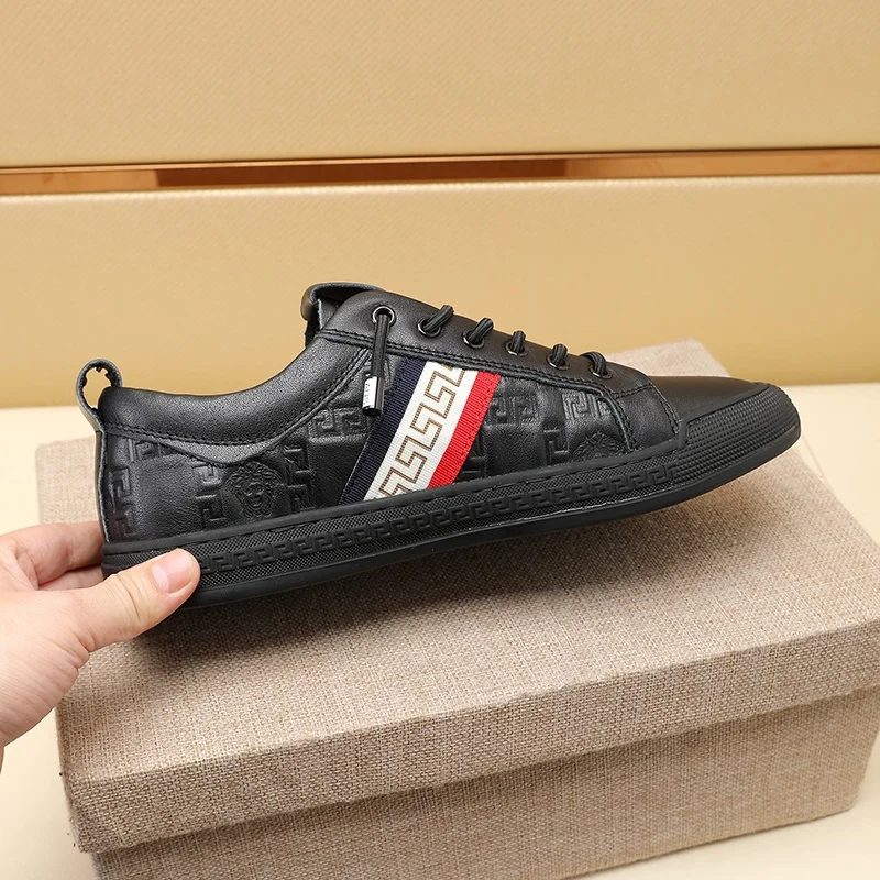 Versatile Versace Low Shoes 37282