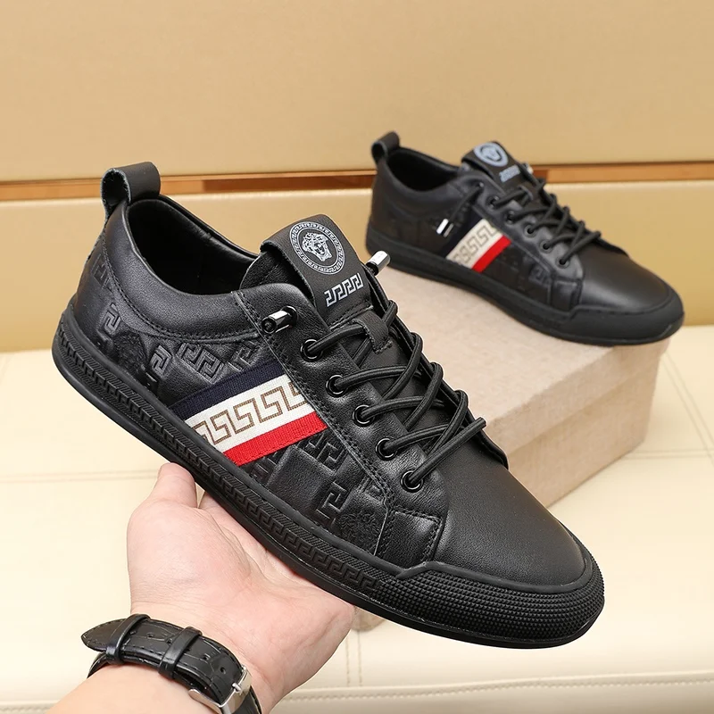 Versatile Versace Low Shoes 37282