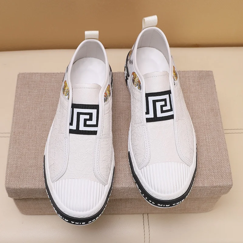Affordable Versace Low Shoes 37300
