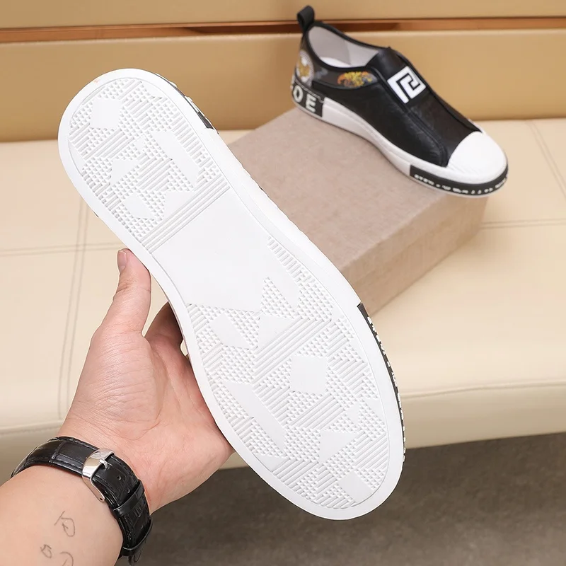 Comfortable Versace Low Shoes 37303