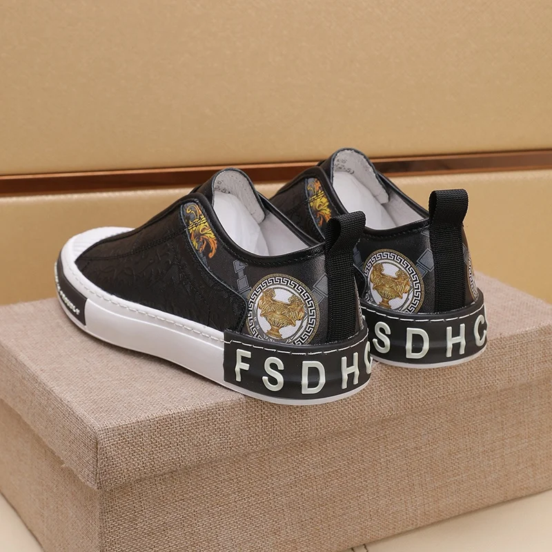 Comfortable Versace Low Shoes 37303