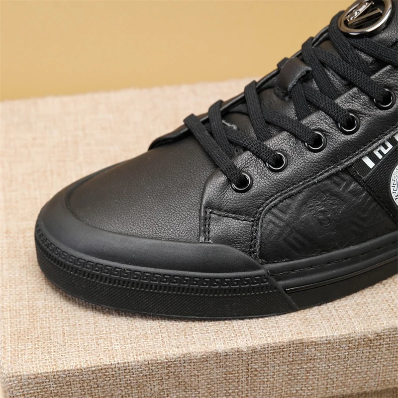 Versace Low Shoes WaterResistant 37280