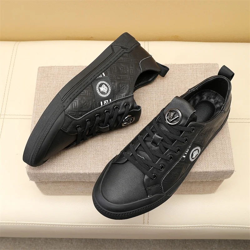 Versace Low Shoes WaterResistant 37280