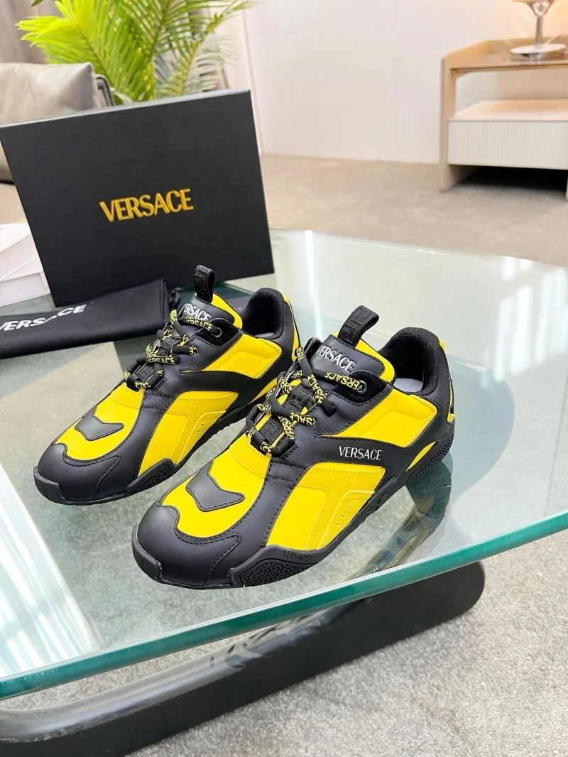 Resilient Versace Low Shoes 37269
