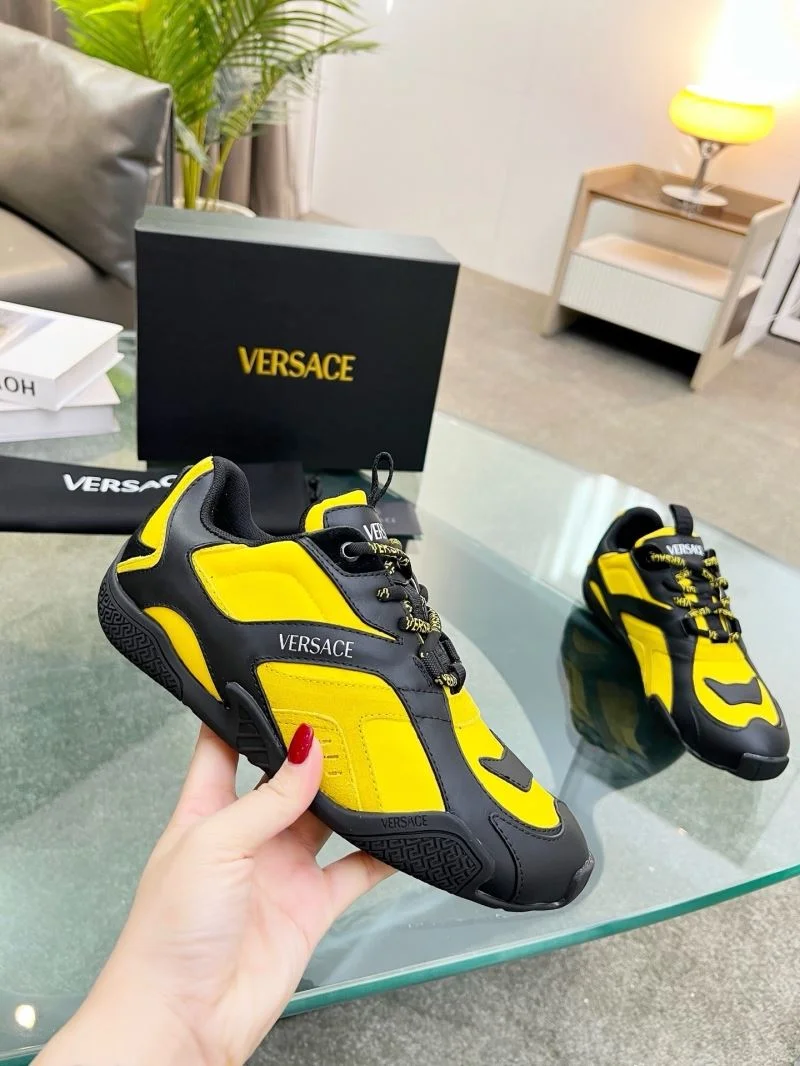 Resilient Versace Low Shoes 37269