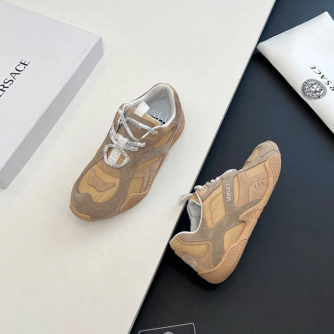 Versace Low Shoes OdorResistant 37346