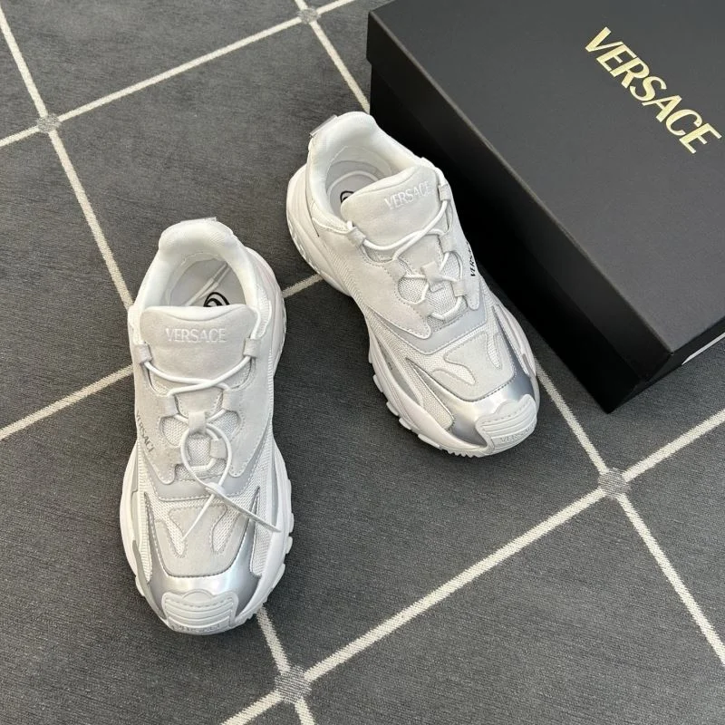 Versace Low Shoes Lightweight 37538