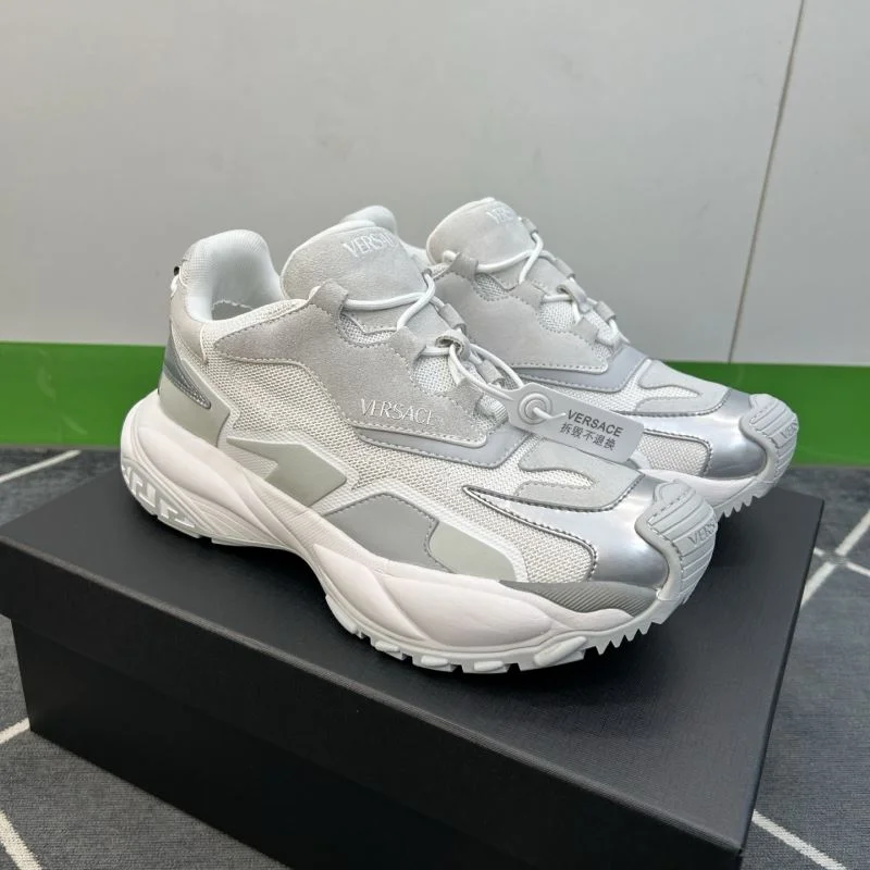 Versace Low Shoes Lightweight 37538