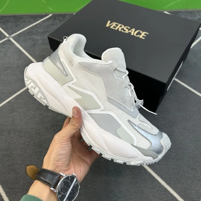 Versace Low Shoes Lightweight 37538