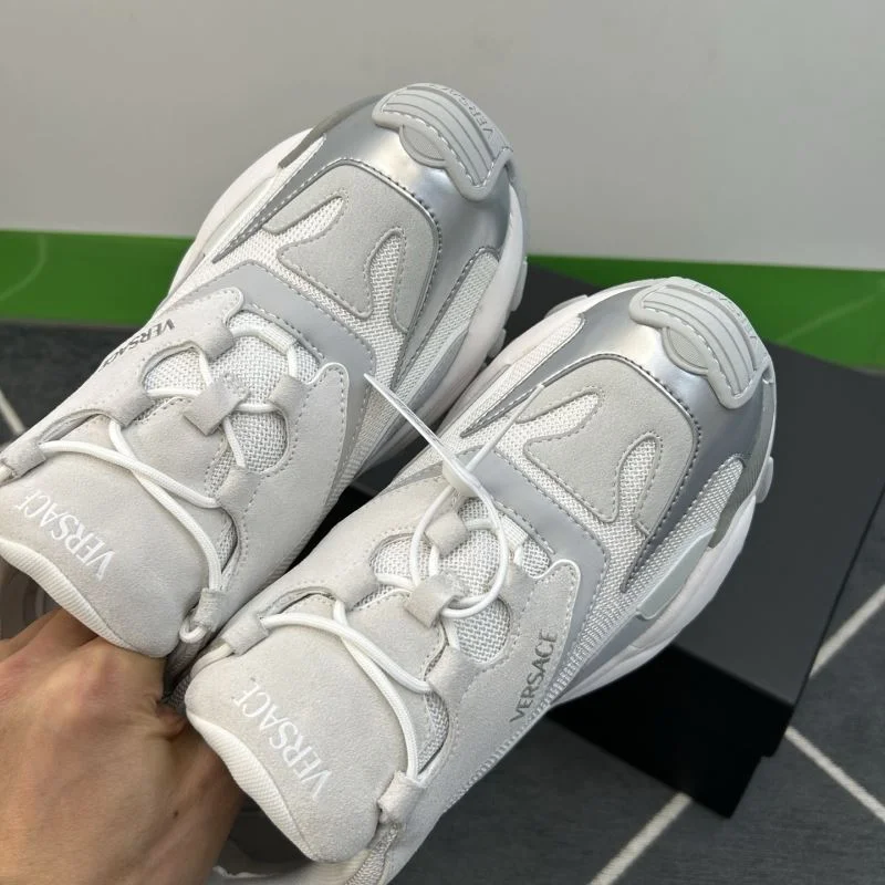 Versace Low Shoes Lightweight 37538
