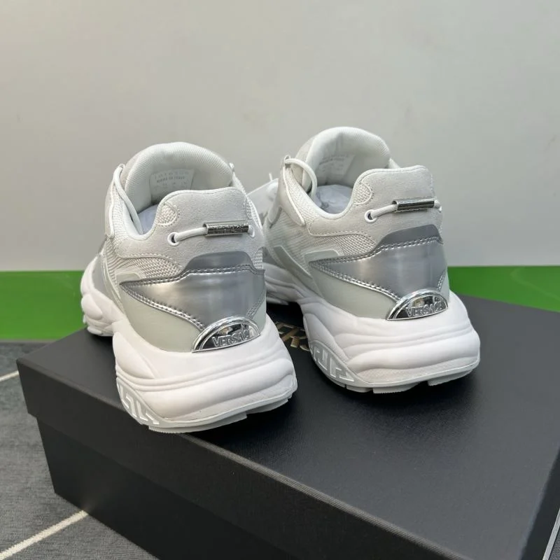 Versace Low Shoes Lightweight 37538