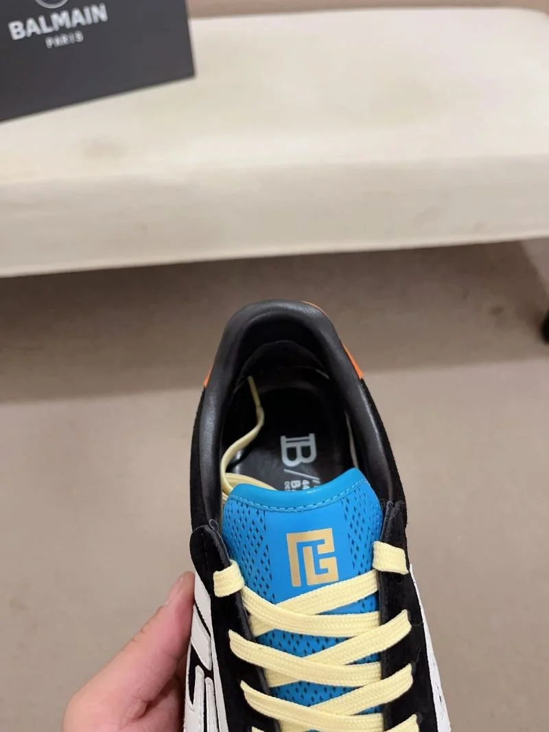 Versace Low Shoes Snug 37546