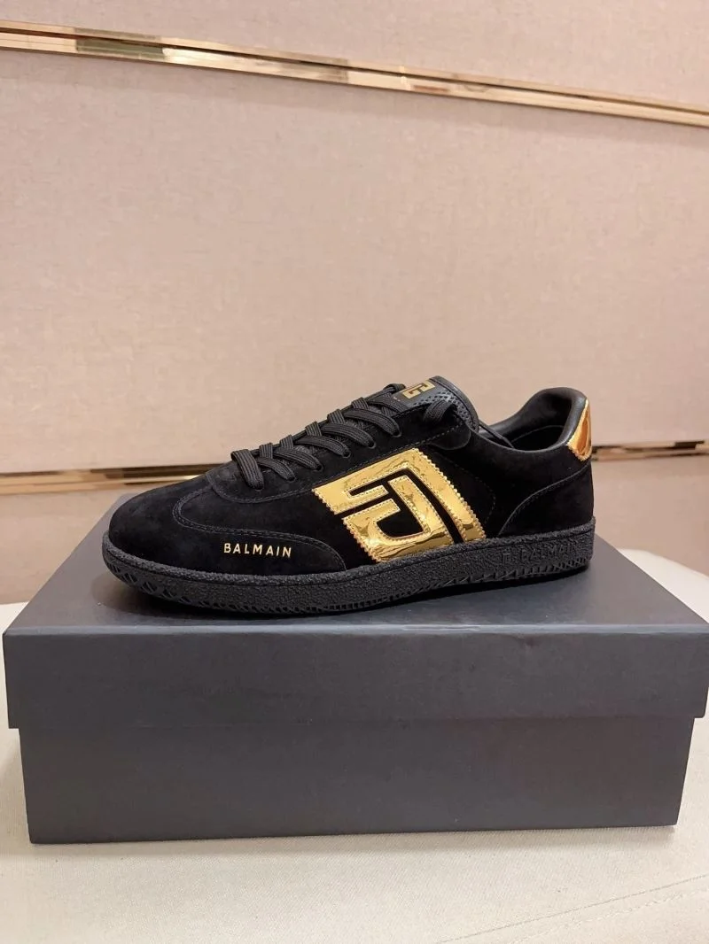 Versace Low Shoes Packable 37528