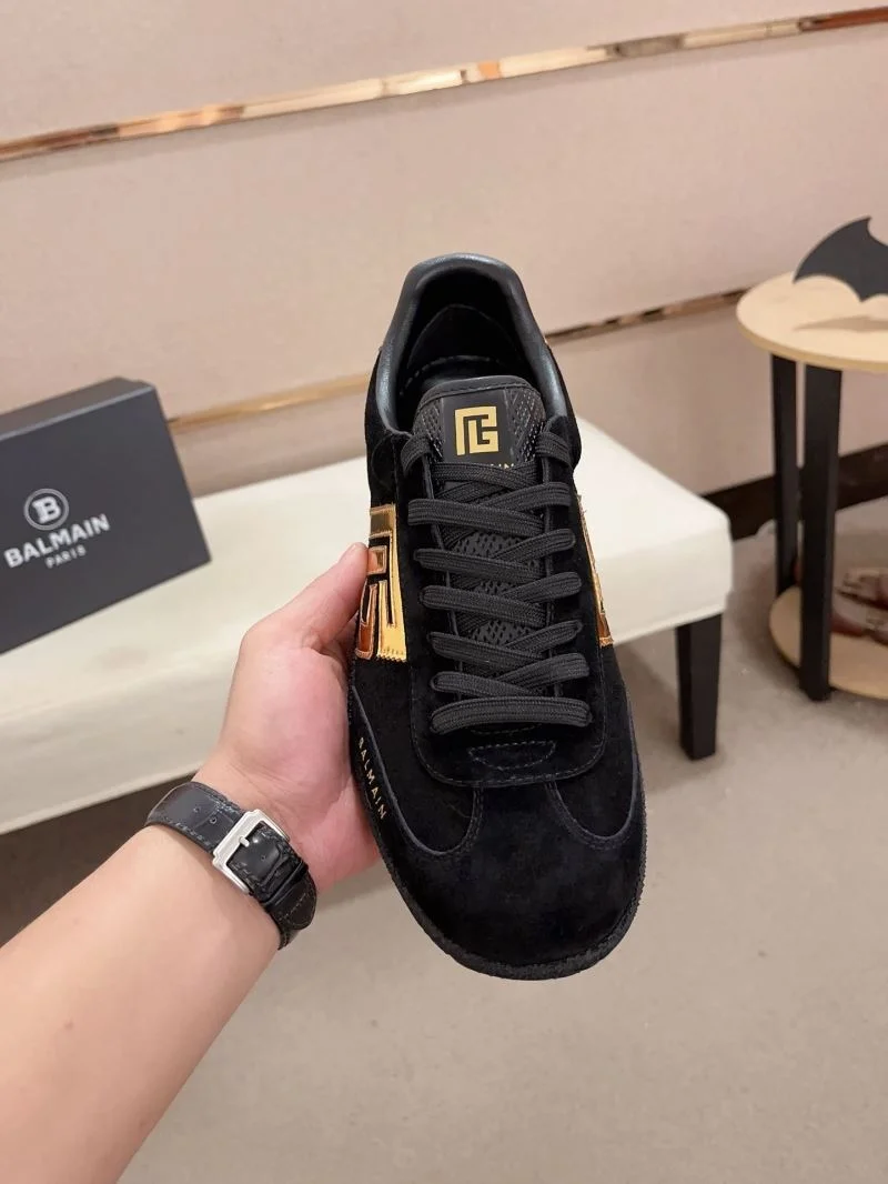 Versace Low Shoes Packable 37528