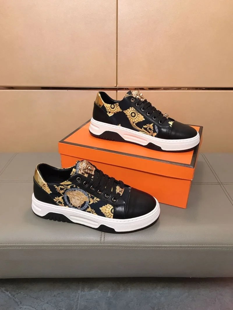 Versace Low Shoes Sleek 37531