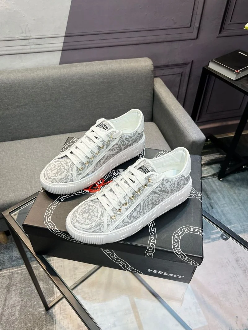 WeatherProof Versace Low Shoes 37535