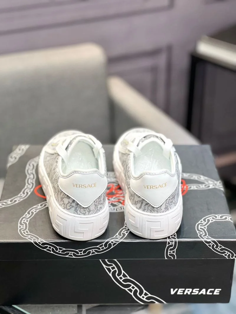 WeatherProof Versace Low Shoes 37535