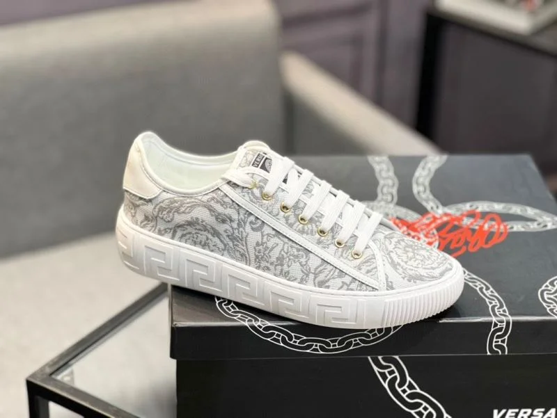 WeatherProof Versace Low Shoes 37535