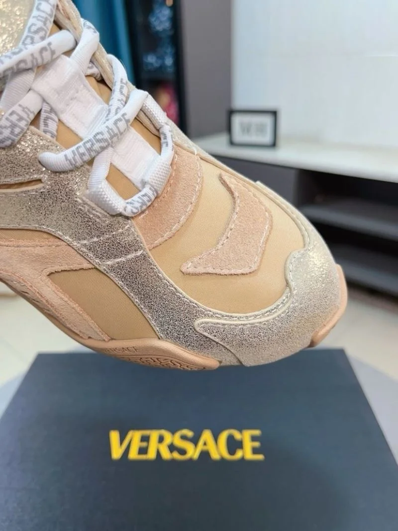 Sporty Versace Low Shoes 37520