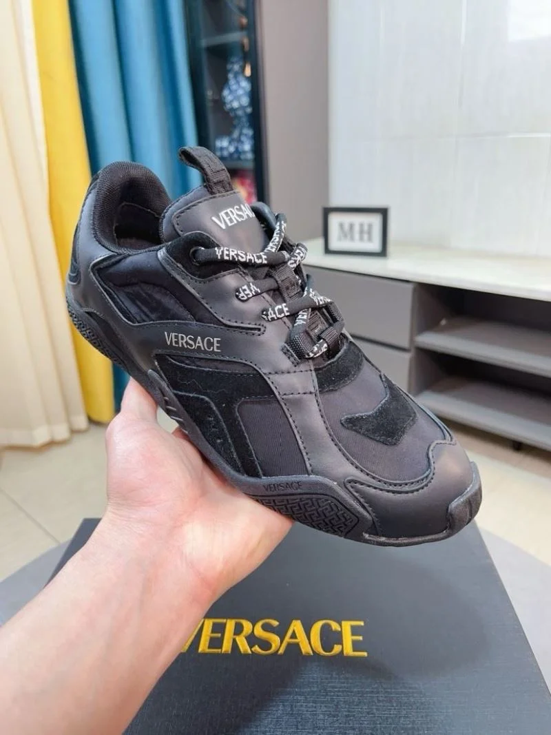 Versace Low Shoes Upgraded 37516
