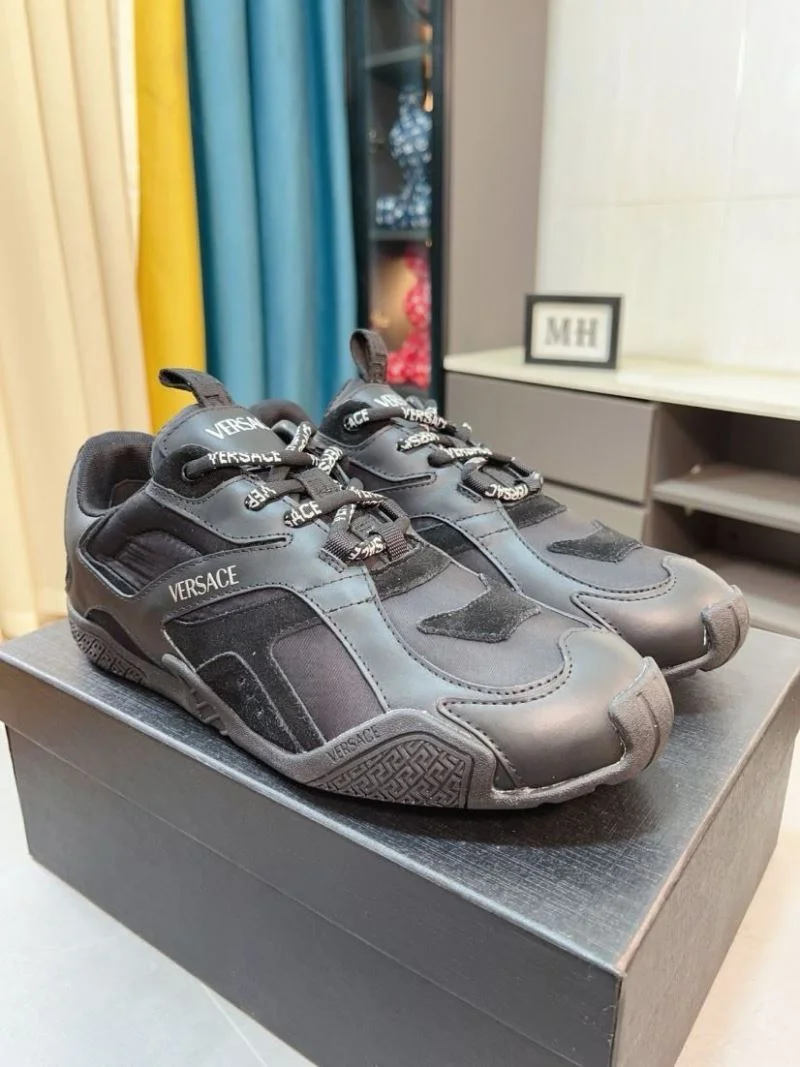 Versace Low Shoes Upgraded 37516