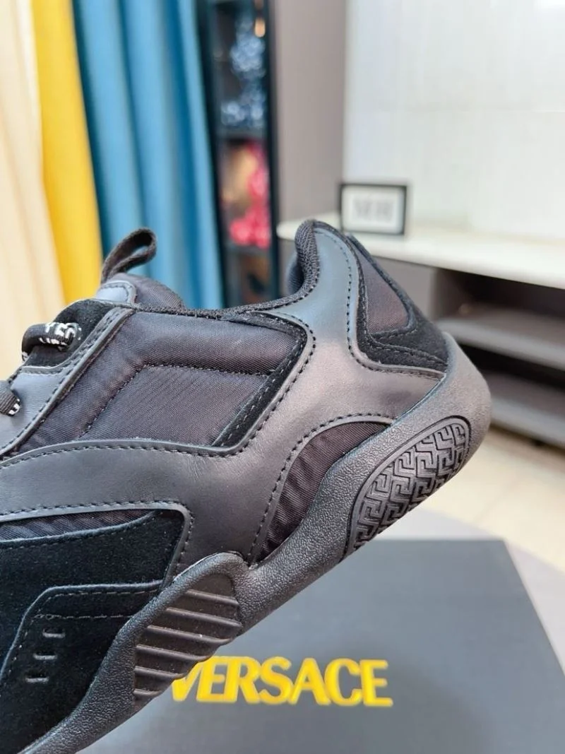 Versace Low Shoes Upgraded 37516