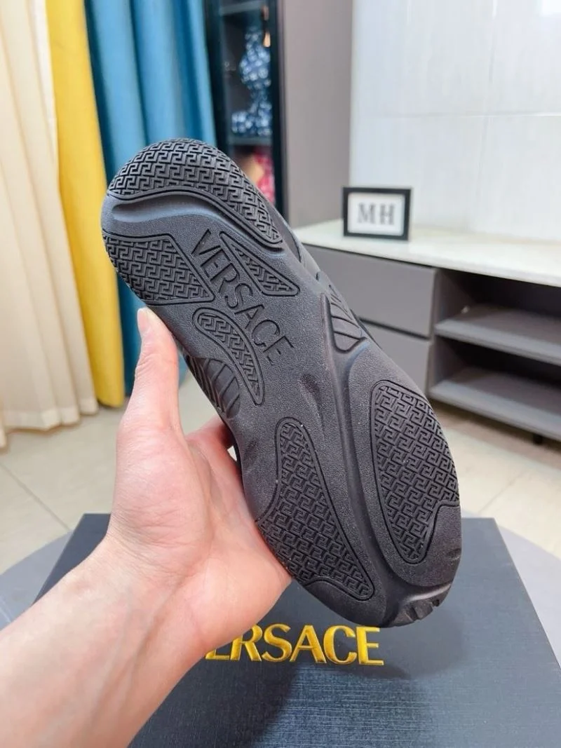 Versace Low Shoes Upgraded 37516