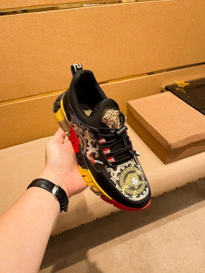 Versace Low Shoes GoAnywhere 37532