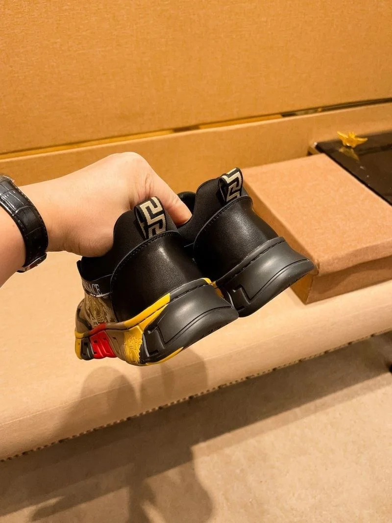 Versace Low Shoes GoAnywhere 37532