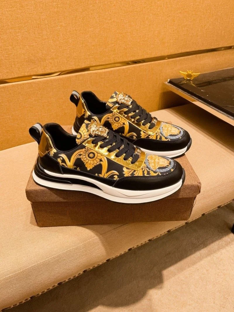 Elegant Versace Low Shoes 37512