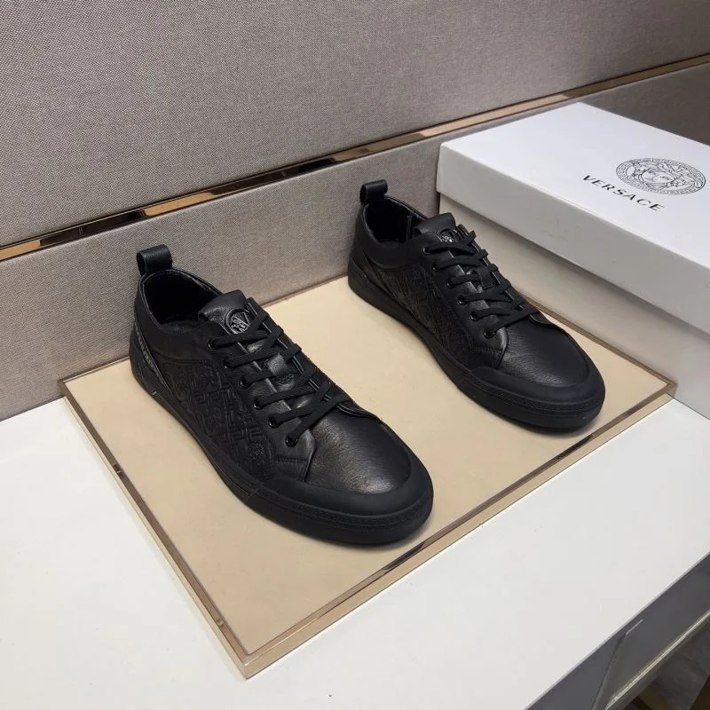 WaterResistant Versace Low Shoes 37481