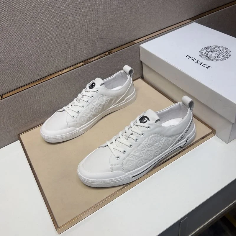 Sophisticated Versace Low Shoes 37489