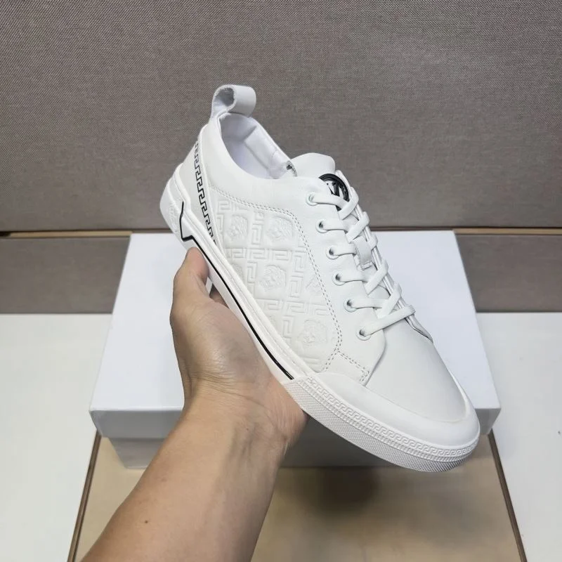 Sophisticated Versace Low Shoes 37489