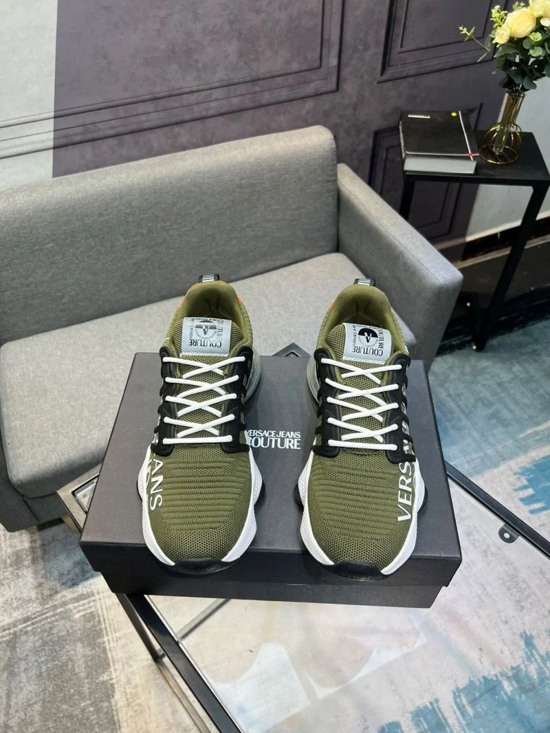 Versace Low Shoes RelaxedFit 37492