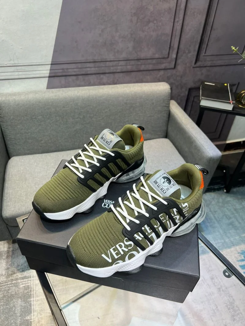 Versace Low Shoes RelaxedFit 37492