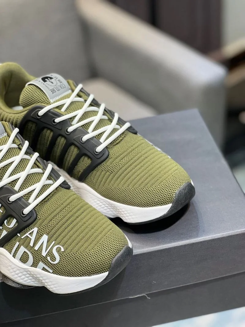 Versace Low Shoes RelaxedFit 37492