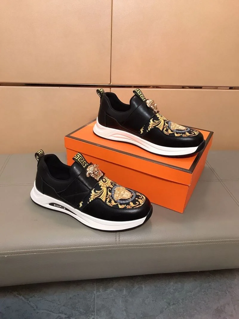 Versace Low Shoes Attractive 37503