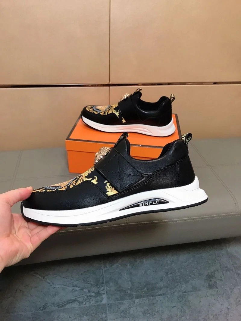 Versace Low Shoes Attractive 37503