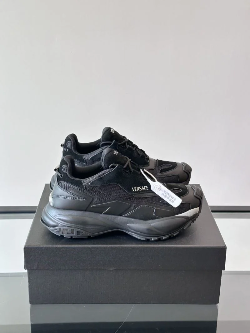 Versace Low Shoes Durable 37506