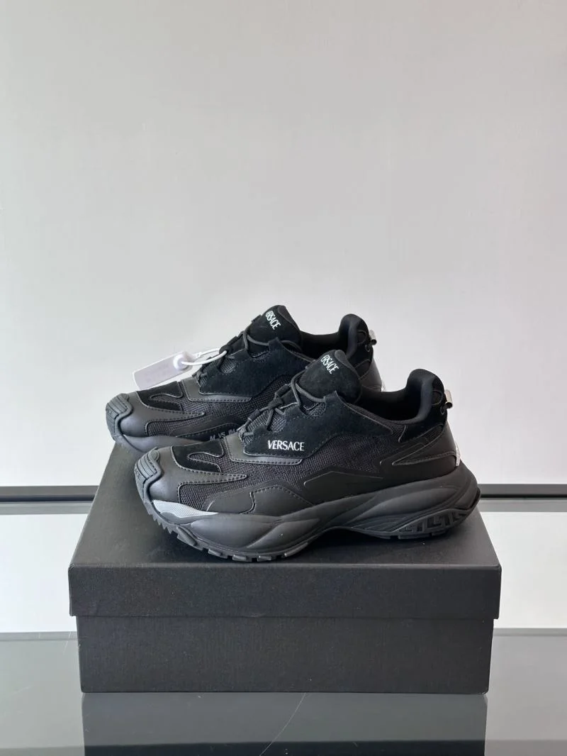 Versace Low Shoes Durable 37506