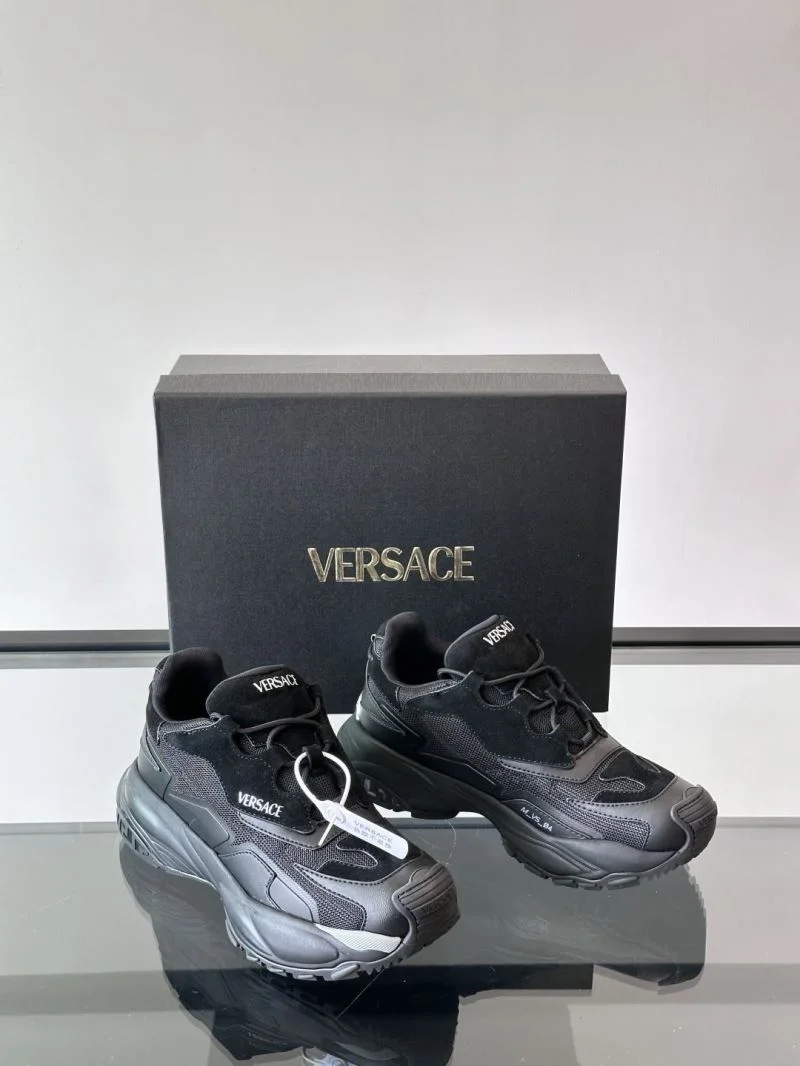 Versace Low Shoes Durable 37506
