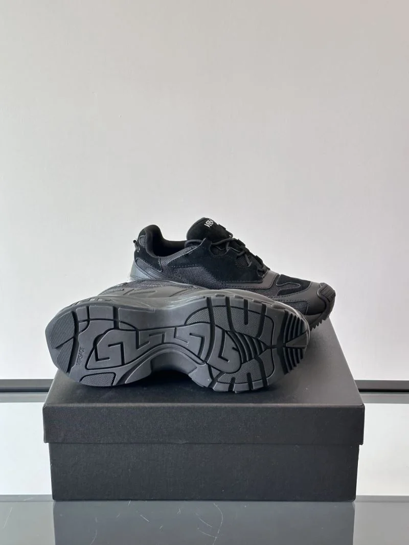 Versace Low Shoes Durable 37506